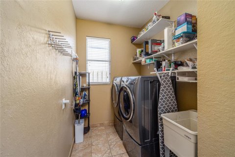 Casa en venta en Tampa, Florida, 3 dormitorios, 182.55 m2 № 1918381 - foto 17
