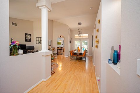 Casa en venta en Tampa, Florida, 3 dormitorios, 182.55 m2 № 1918381 - foto 6