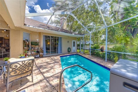 Casa en venta en Tampa, Florida, 3 dormitorios, 182.55 m2 № 1918381 - foto 19