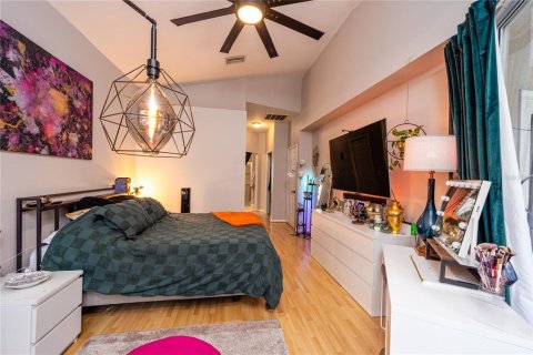 Casa en venta en Tampa, Florida, 3 dormitorios, 182.55 m2 № 1918381 - foto 11
