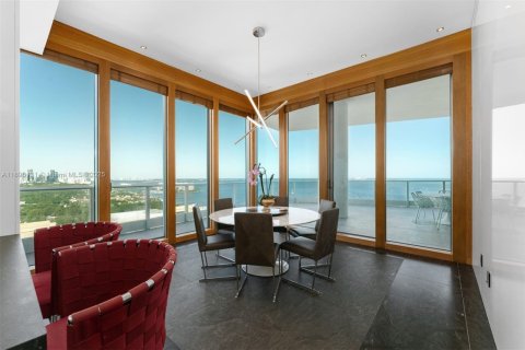 Copropriété à vendre à Miami, Floride: 5 chambres, 655.98 m2 № 1964892 - photo 3