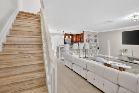 Adosado en alquiler en Sunrise, Florida, 3 dormitorios, 148.27 m2 № 2077815 - foto 6