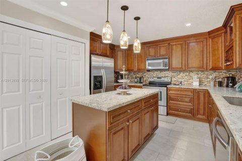 Adosado en alquiler en Sunrise, Florida, 3 dormitorios, 148.27 m2 № 2077815 - foto 16