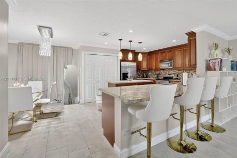 Adosado en alquiler en Sunrise, Florida, 3 dormitorios, 148.27 m2 № 2077815 - foto 12