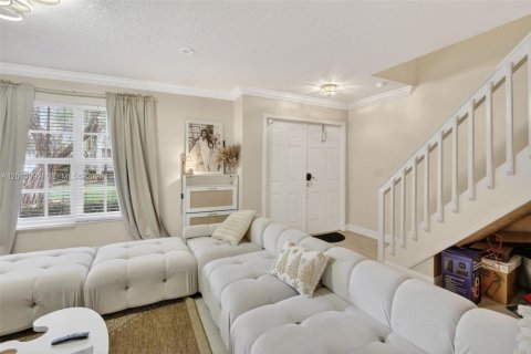 Adosado en alquiler en Sunrise, Florida, 3 dormitorios, 148.27 m2 № 2077815 - foto 10