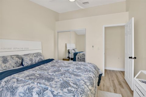 Adosado en alquiler en Sunrise, Florida, 3 dormitorios, 148.27 m2 № 2077815 - foto 29