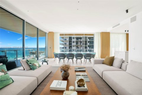 Condo in Miami Beach, Florida, 4 bedrooms  № 1984487 - photo 16