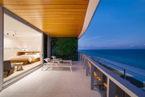Condo in Miami Beach, Florida, 4 bedrooms  № 1984487 - photo 5
