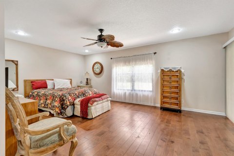 House in Royal Palm Beach, Florida 3 bedrooms, 222.04 sq.m. № 2303594 - photo 30