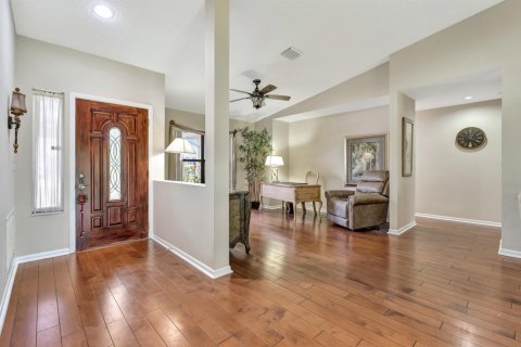 House in Royal Palm Beach, Florida 3 bedrooms, 222.04 sq.m. № 2303594 - photo 4