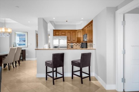 Condo in Four Corners, Florida, 1 bedroom № 2143455 - photo 10