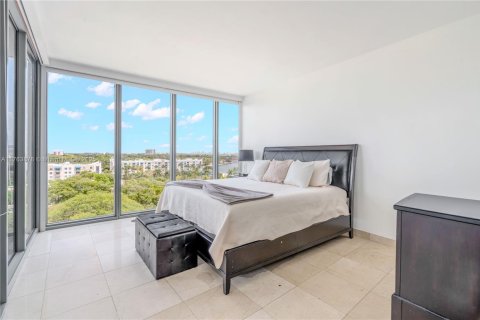 Condo in Miami, Florida, 2 bedrooms  № 1577581 - photo 12