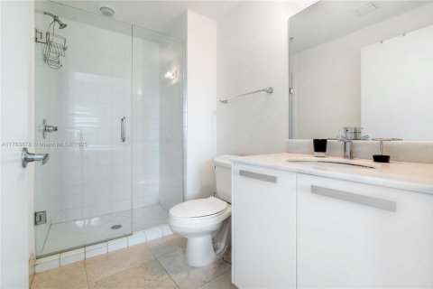 Condo in Miami, Florida, 2 bedrooms  № 1577581 - photo 19