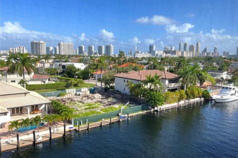 Copropriété à vendre à North Miami Beach, Floride: 1 chambre, 74.6 m2 № 2057759 - photo 12