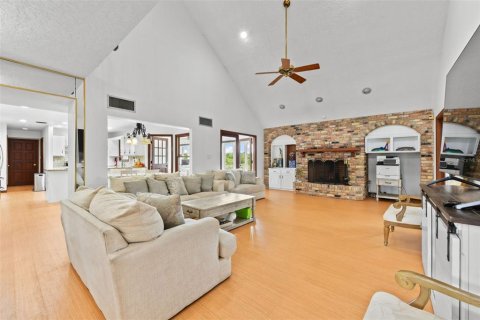 Villa ou maison à vendre à Oviedo, Floride: 8 chambres, 532.98 m2 № 2229905 - photo 28