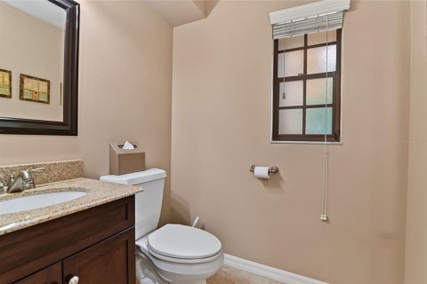 House in Winter Haven, Florida 4 bedrooms, 293.11 sq.m. № 2211195 - photo 27
