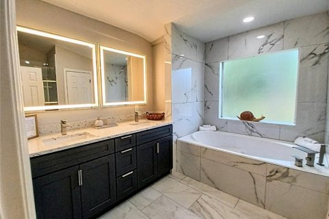 Купить виллу или дом в Палм-Кост, Флорида 9 комнат, 176.51м2, № 1900699 - фото 10