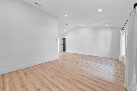 Casa en venta en Orlando, Florida, 3 dormitorios, 182.83 m2 № 1886796 - foto 3