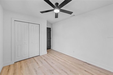 Casa en venta en Orlando, Florida, 3 dormitorios, 182.83 m2 № 1886796 - foto 17