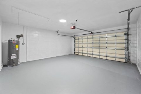 Casa en venta en Orlando, Florida, 3 dormitorios, 182.83 m2 № 1886796 - foto 23