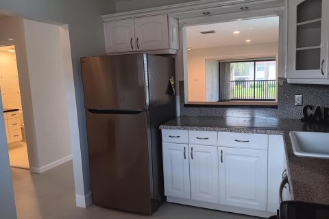 Condo in Boca Raton, Florida, 2 bedrooms № 2240850 - photo 11