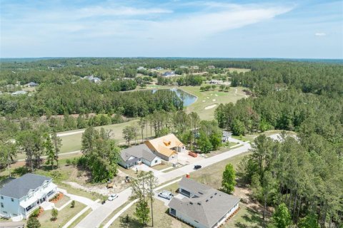 Casa en venta en Brooksville, Florida, 3 dormitorios, 242.1 m2 № 1421330 - foto 2