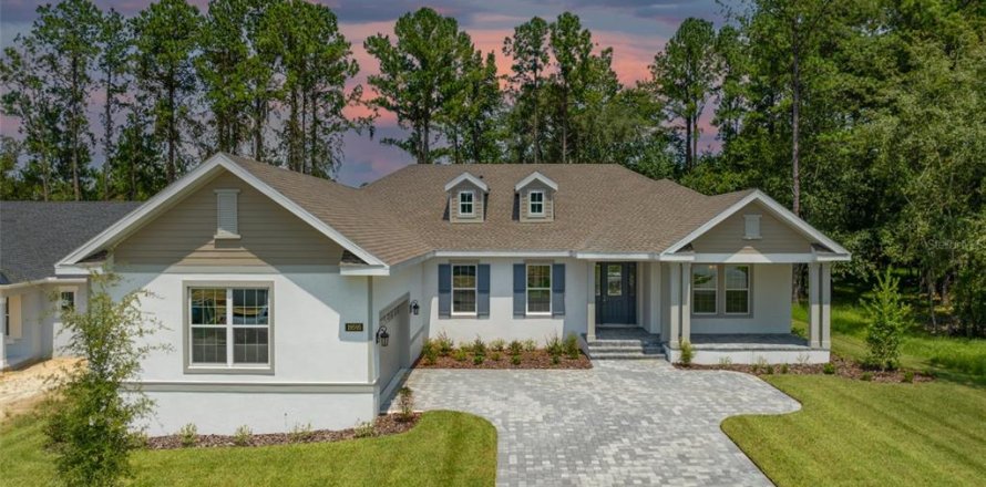 Casa en Brooksville, Florida 3 dormitorios, 242.1 m2 № 1421330