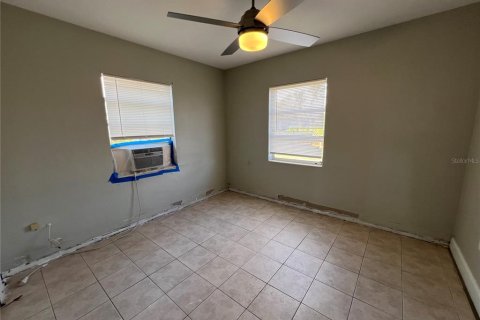 House in Port Charlotte, Florida 3 bedrooms, 108.14 sq.m. № 1389101 - photo 8