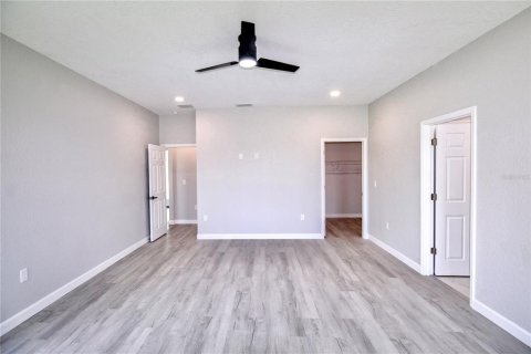 House in Sebring, Florida 3 bedrooms, 160.07 sq.m. № 2220968 - photo 18