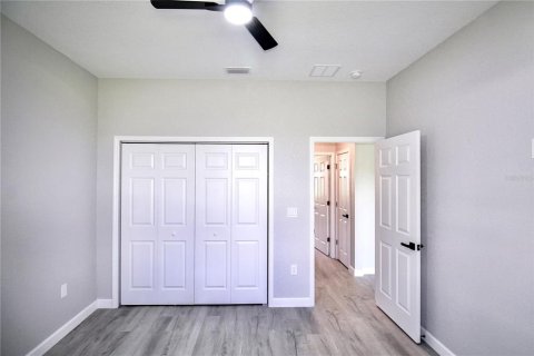 House in Sebring, Florida 3 bedrooms, 160.07 sq.m. № 2220968 - photo 29
