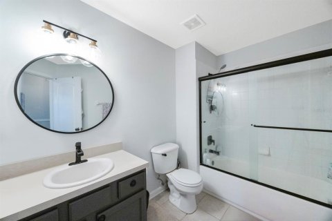 Adosado en venta en Brandon, Florida, 3 dormitorios, 159.61 m2 № 1822562 - foto 22
