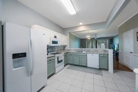 Adosado en venta en Brandon, Florida, 3 dormitorios, 159.61 m2 № 1822562 - foto 8