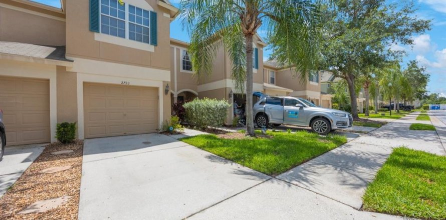 Adosado en Brandon, Florida 3 dormitorios, 159.61 m2 № 1822562