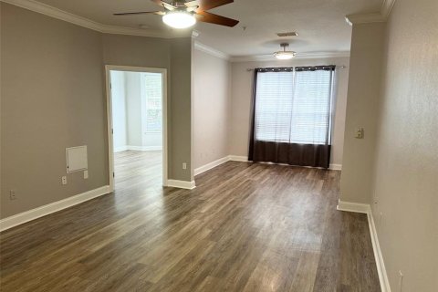 Condo in Orlando, Florida, 2 bedrooms № 2231962 - photo 5