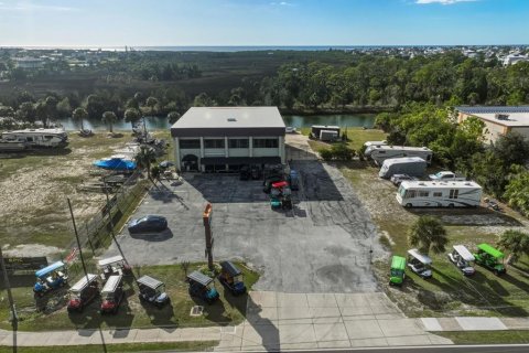 Commercial property in Hernando Beach, Florida № 2205019 - photo 10