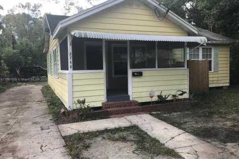 House in Jacksonville, Florida 5 bedrooms № 2014568