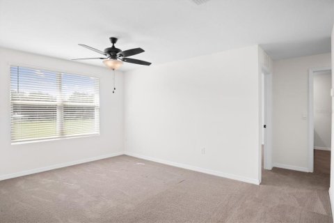 Casa en alquiler en Wildwood, Florida, 5 dormitorios, 241.92 m2 № 1915880 - foto 4