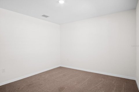 Casa en alquiler en Wildwood, Florida, 5 dormitorios, 241.92 m2 № 1915880 - foto 23