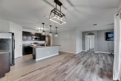 House in Riverview, Florida 4 bedrooms, 171.5 sq.m. № 1725402 - photo 28