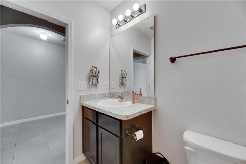 House in Riverview, Florida 4 bedrooms, 171.5 sq.m. № 1725402 - photo 9