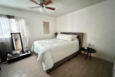 Condo in Deerfield Beach, Florida, 1 bedroom  № 1970338 - photo 9