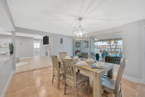 Casa en venta en Saint Pete Beach, Florida, 3 dormitorios, 215.35 m2 № 1816247 - foto 26