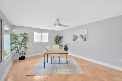 Casa en venta en Saint Pete Beach, Florida, 3 dormitorios, 215.35 m2 № 1816247 - foto 29