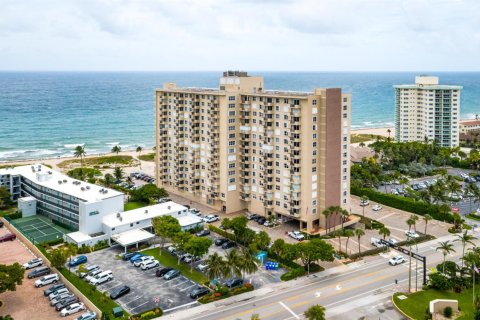 Studio à Condo à Lauderdale-by-the-Sea, Floride  № 2355440