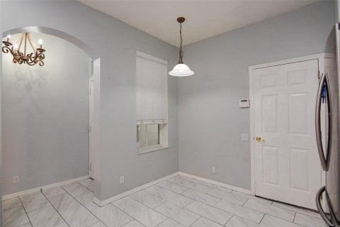 Touwnhouse à vendre à Pinellas Park, Floride: 2 chambres, 160.72 m2 № 1873950 - photo 4