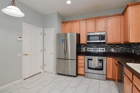 Touwnhouse à vendre à Pinellas Park, Floride: 2 chambres, 160.72 m2 № 1873950 - photo 3