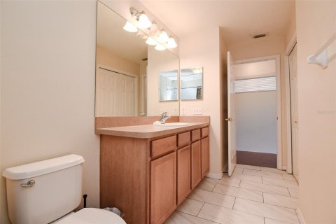 Touwnhouse à vendre à Pinellas Park, Floride: 2 chambres, 160.72 m2 № 1873950 - photo 20