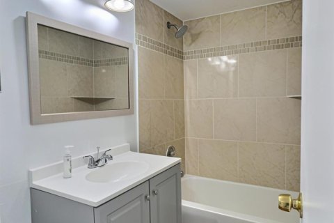 Copropriété à louer à Coral Springs, Floride: 2 chambres, 71.35 m2 № 2323965 - photo 20