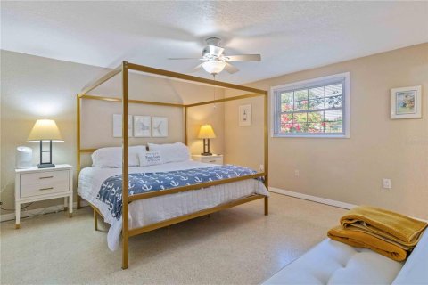 House in Punta Gorda, Florida 2 bedrooms, 103.86 sq.m. № 2391569 - photo 27