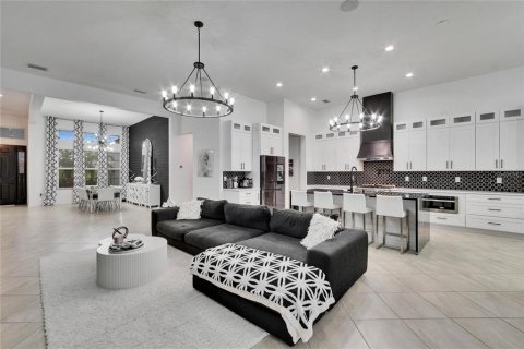 House in Apollo Beach, Florida 4 bedrooms, 308.9 sq.m. № 1844675 - photo 10